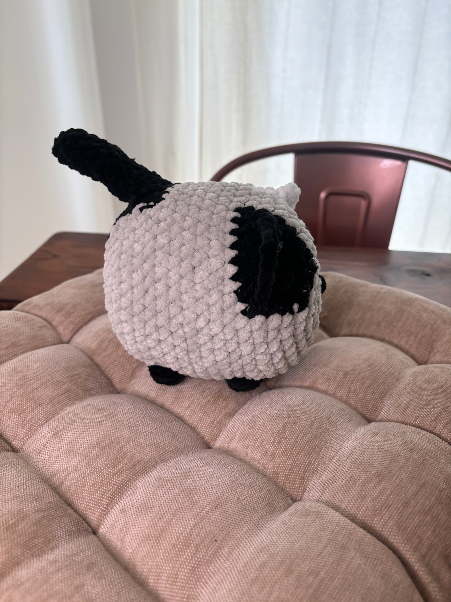 No Sew Loaf Cat Crochet Pattern – Adorable Beginner Plushie (PDF Download)