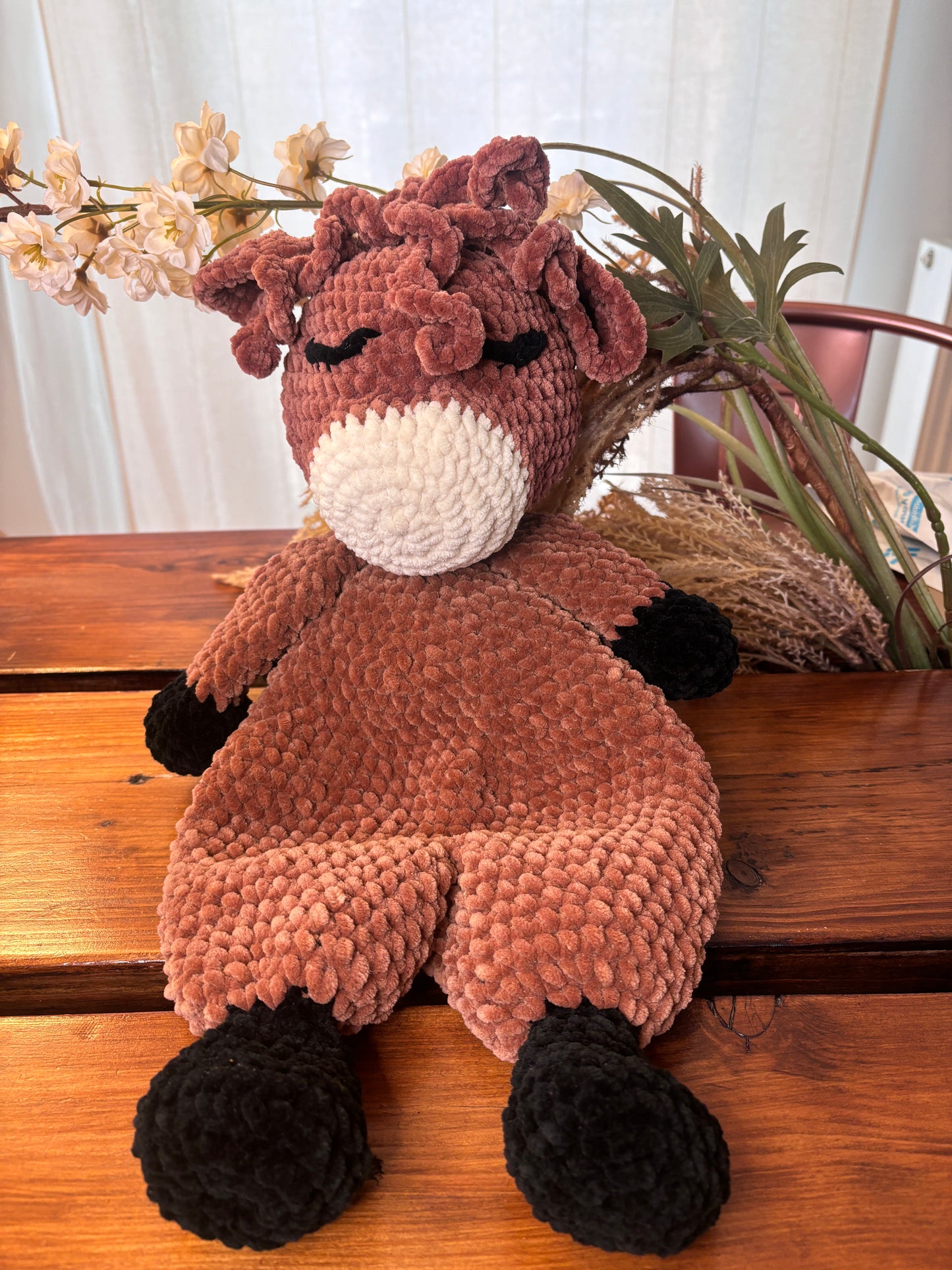 Highland Cow Snuggler Crochet Pattern (PDF Download)