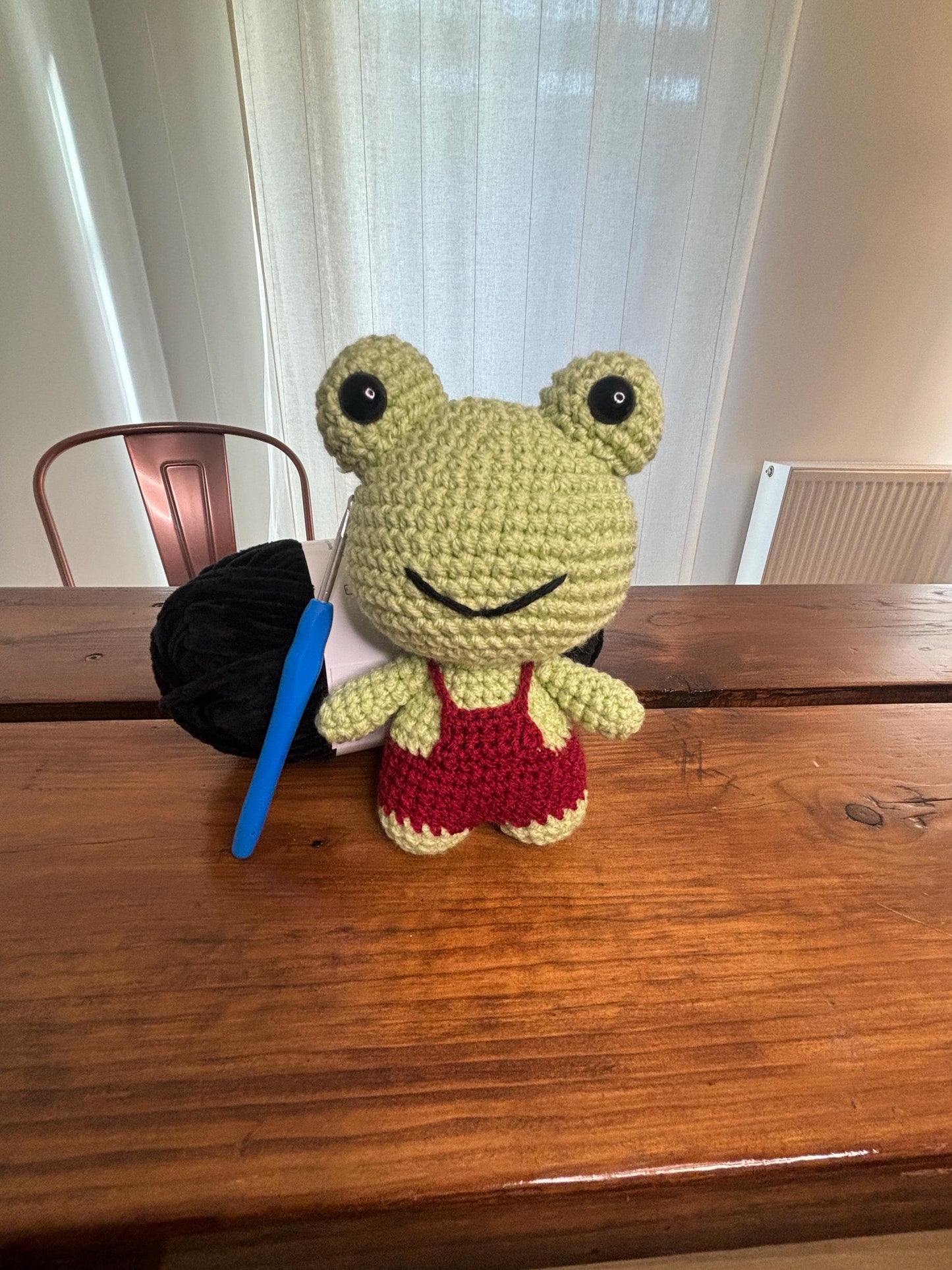 Cute Frog Plushie Crochet Pattern - Amigurumi Frog PDF Tutorial - Plush Frog Doll for Intermediate Crafters