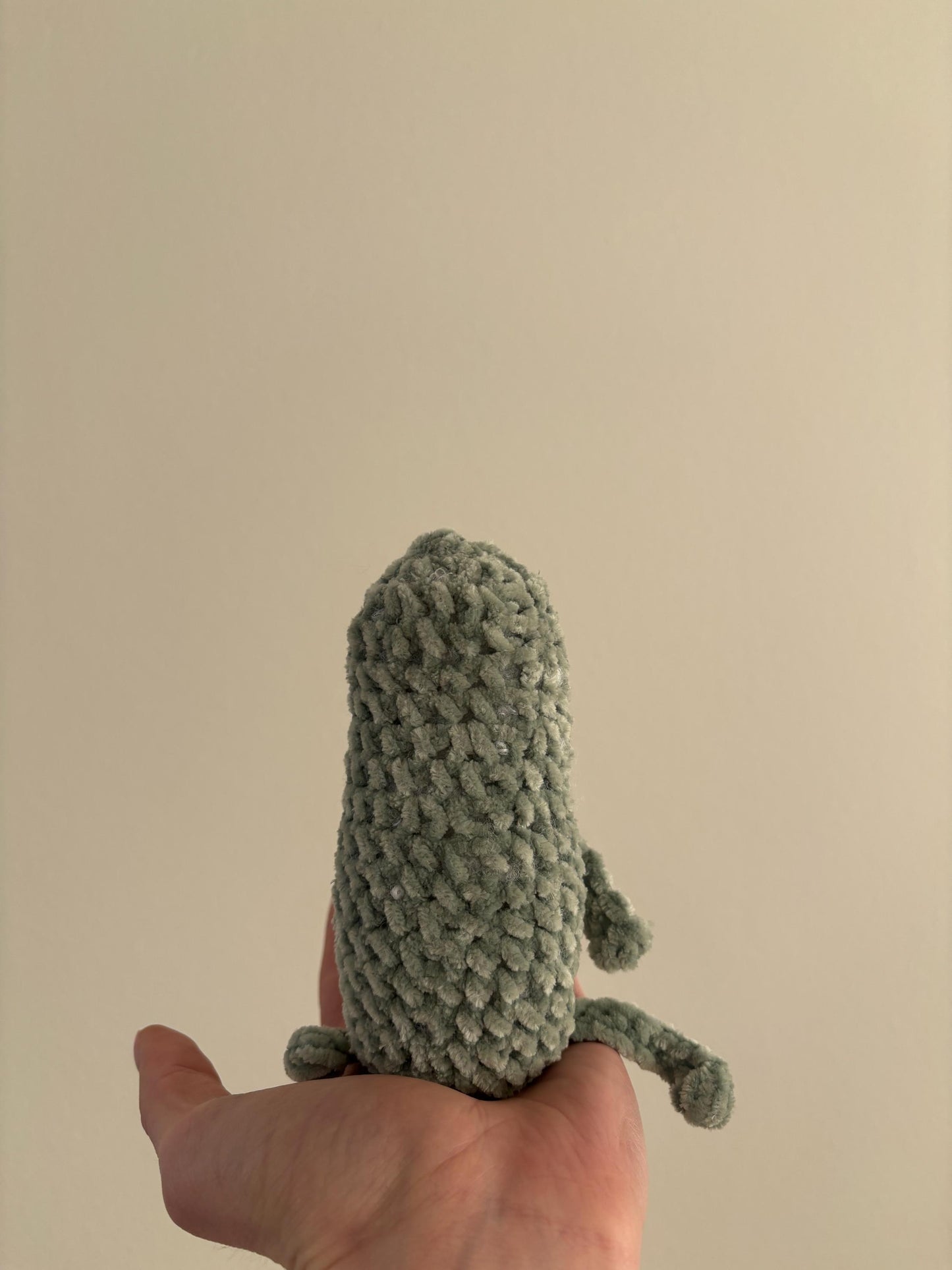 No Sew Amigurumi Pattern Pickle Leggy Frog Crochet | Puff Stitch Eyes | Beginner Frog Plush Pattern Crochet Toy Tutorial