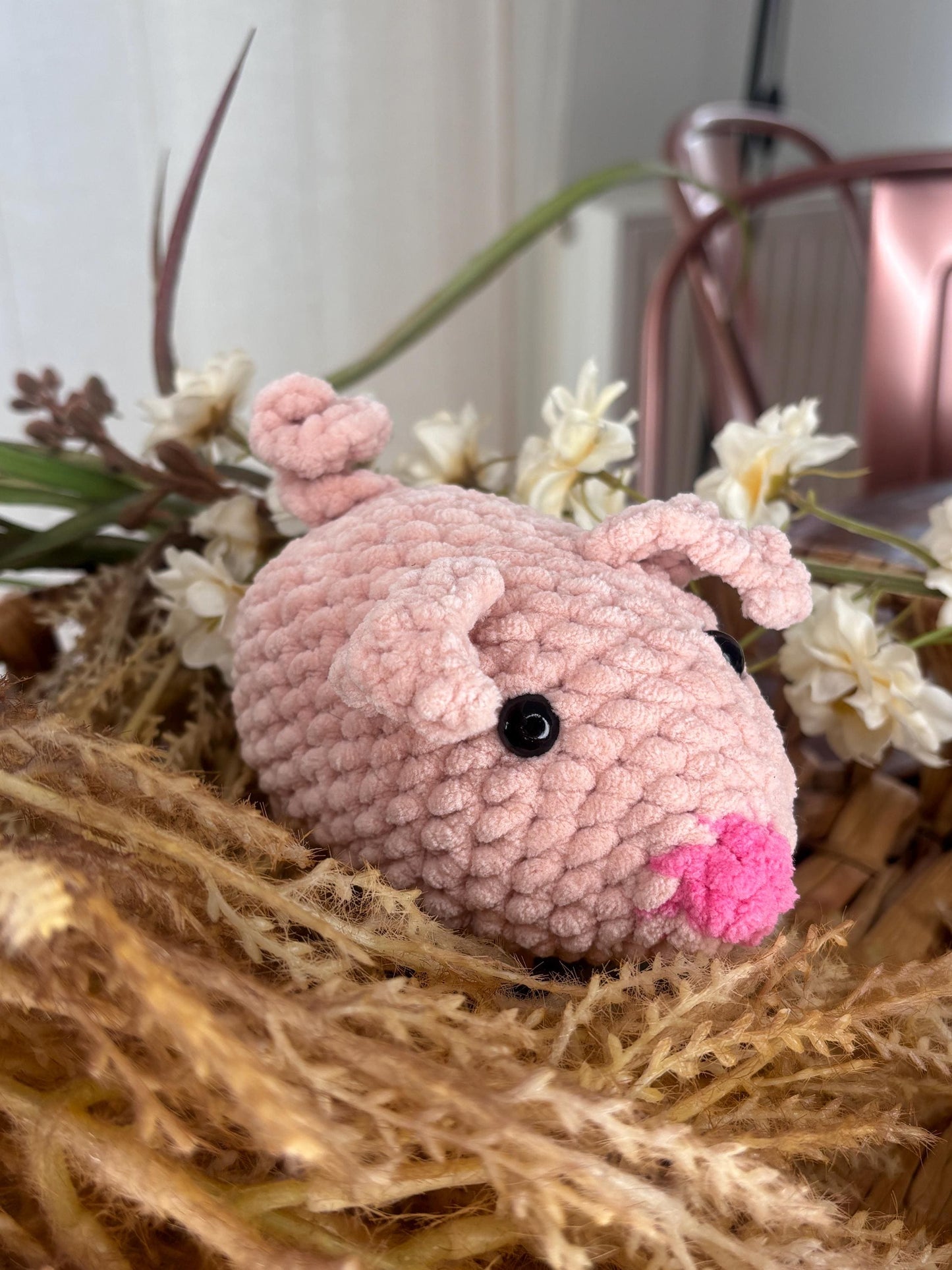 No Sew Pig Crochet Pattern | Easy Amigurumi Farm Animal Plushie Tutorial | Beginner Friendly PDF, Super Bulky Yarn, Fast Crochet Project