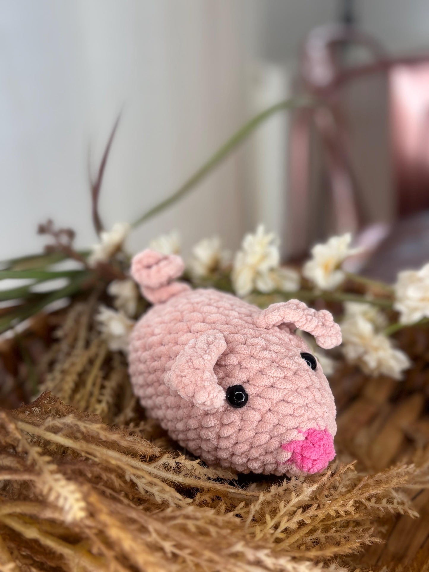 No Sew Pig Crochet Pattern | Easy Amigurumi Farm Animal Plushie Tutorial | Beginner Friendly PDF, Super Bulky Yarn, Fast Crochet Project