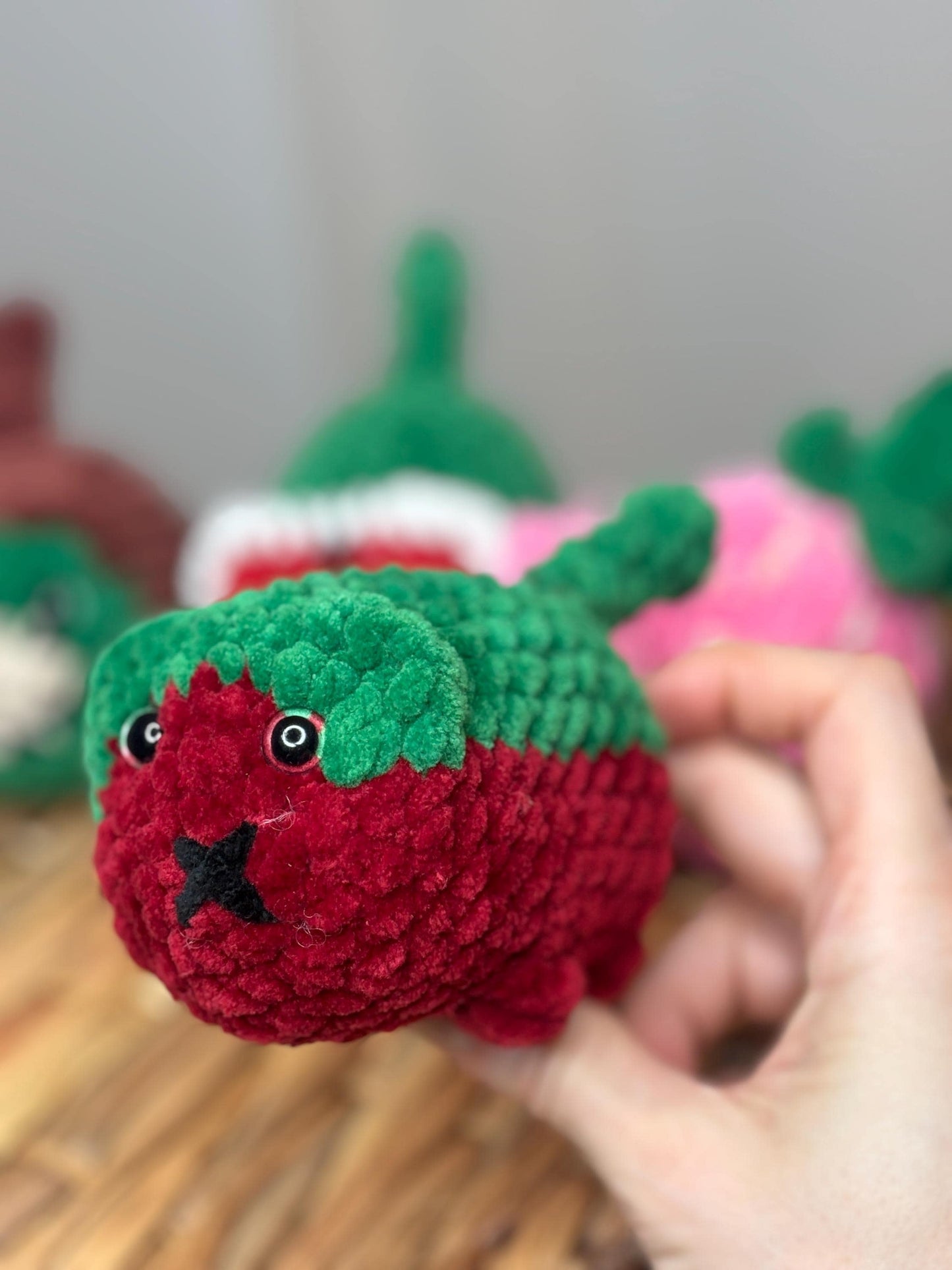 No Sew Tomato Loaf Cat Crochet Pattern – Cute Kawaii Amigurumi Plushie – Easy Beginner Cat Tutorial – Food Crochet Plush Pattern