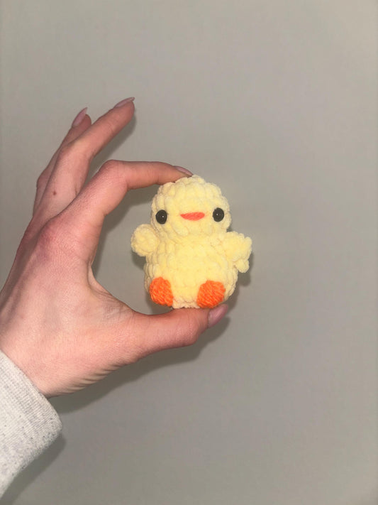 Mini Chick Crochet Pattern - Easy DIY Tutorial for Beginners