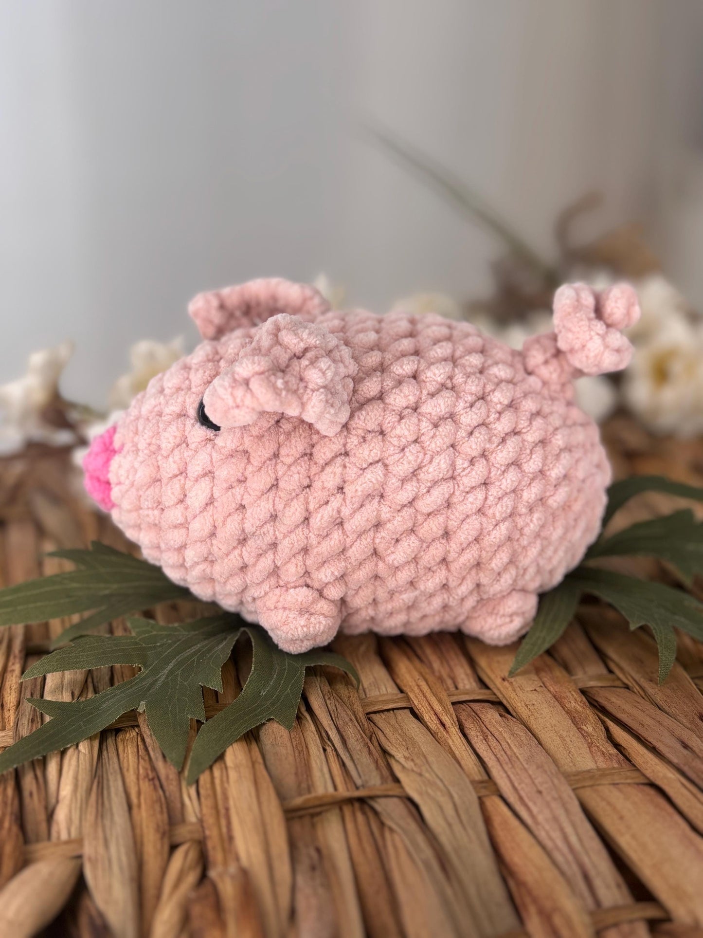 No Sew Pig Crochet Pattern | Easy Amigurumi Farm Animal Plushie Tutorial | Beginner Friendly PDF, Super Bulky Yarn, Fast Crochet Project