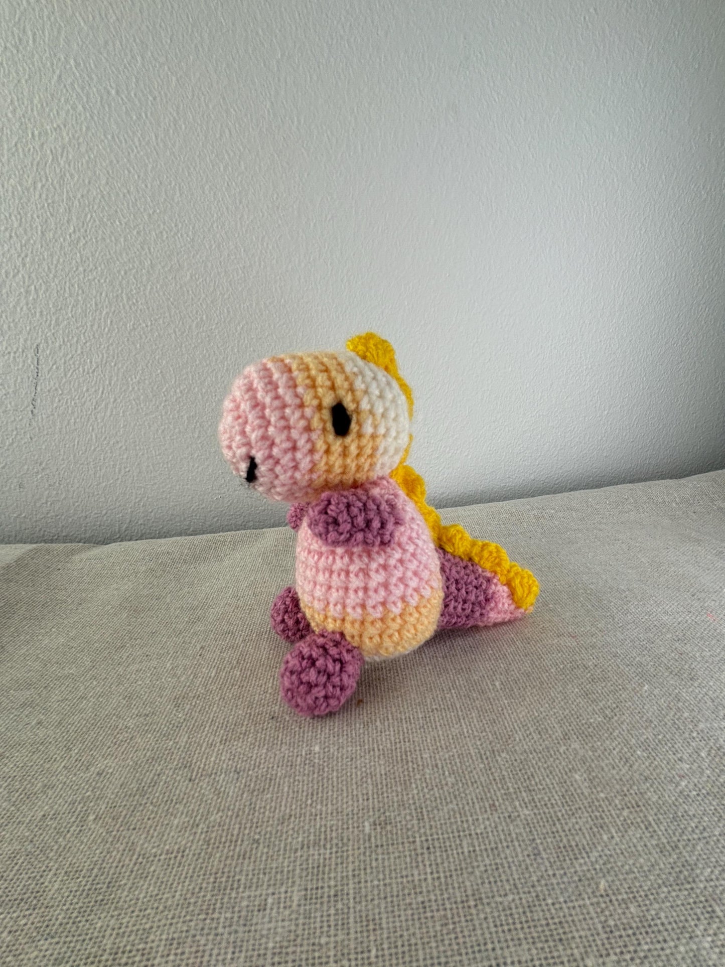 Mini Crochet Dino Pattern - Amigurumi Dino Tutorial
